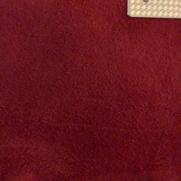 Red Python hand bag w/optional chain - Picture 6 of 7